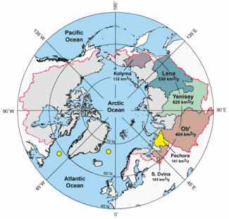 Arctic Summer: Ships Set Sail through the Northern Sea Route